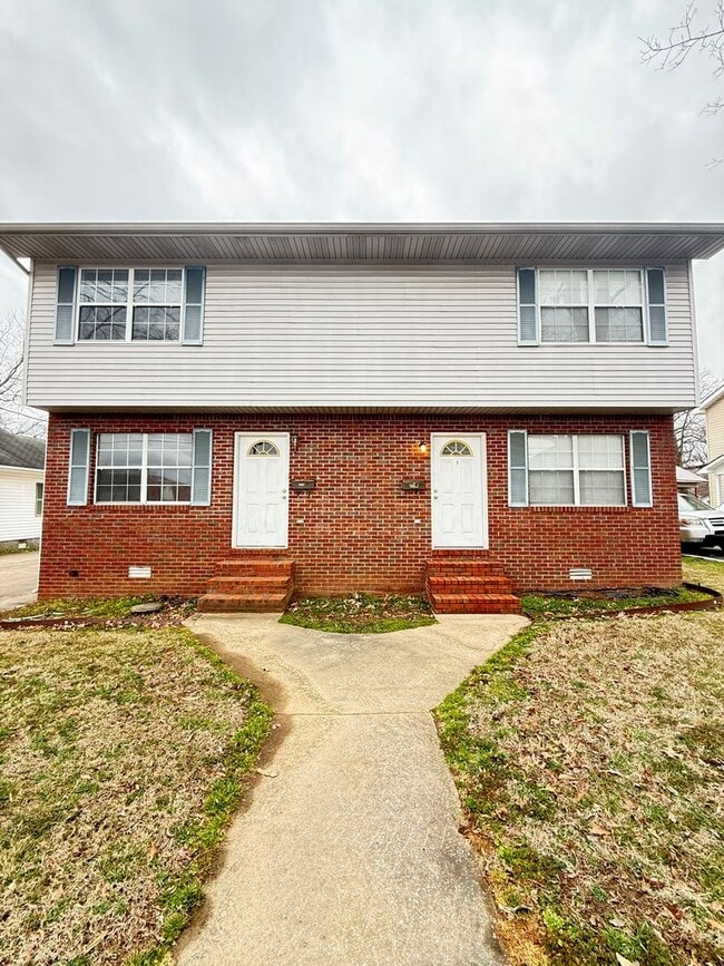 Photo - 214 Olive St Unit A