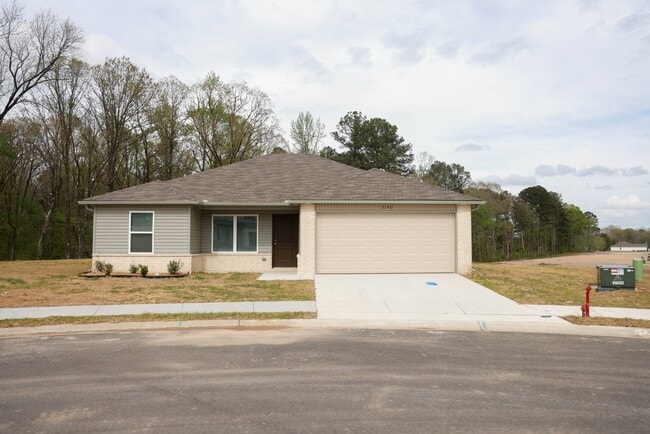 Building Photo - 3140 Ted Craig Dr