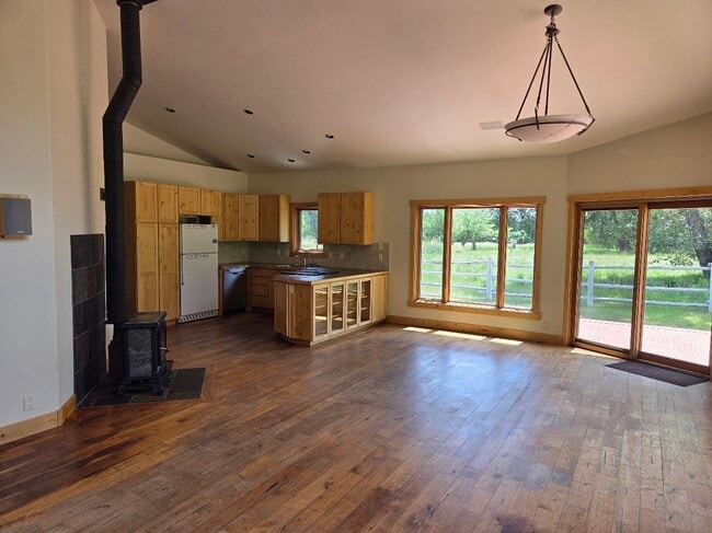 Photo - 342 Broadford Rd