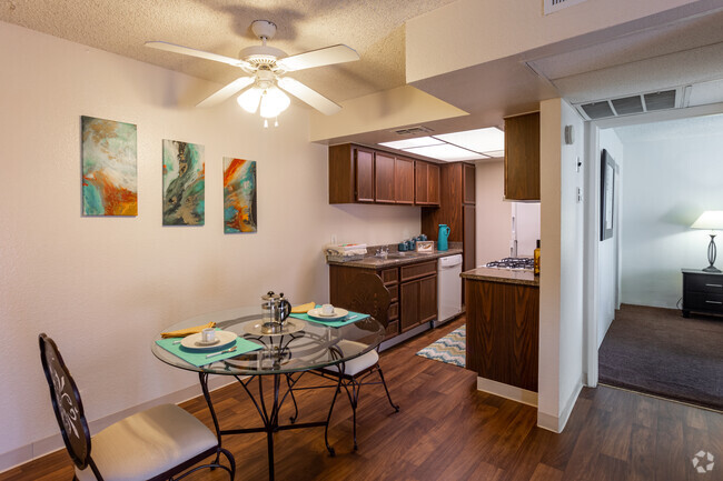 Interior Photo - Madera at Metro Rental