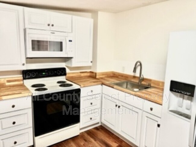 Photo - 5 Marshfield St Unit #2