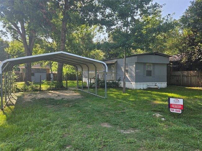 Building Photo - 11453 Underwood St Rental