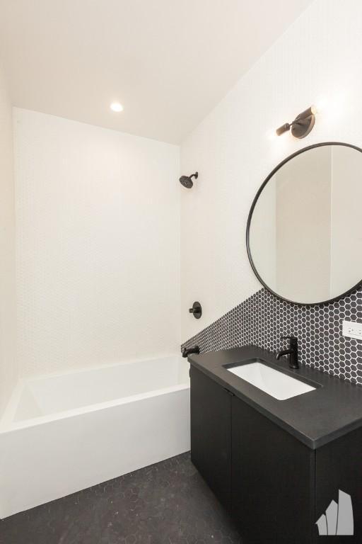 Photo - 3 bedroom in Chicago IL 60607 Unit 2S