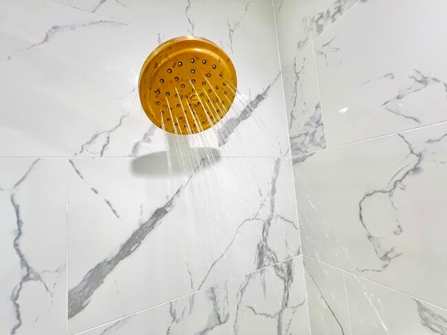 Photo - 6719 Beverly Blvd