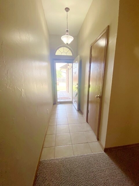 Photo - 1609 Tara Dr