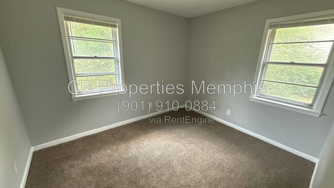 3032 Queensgate Ave