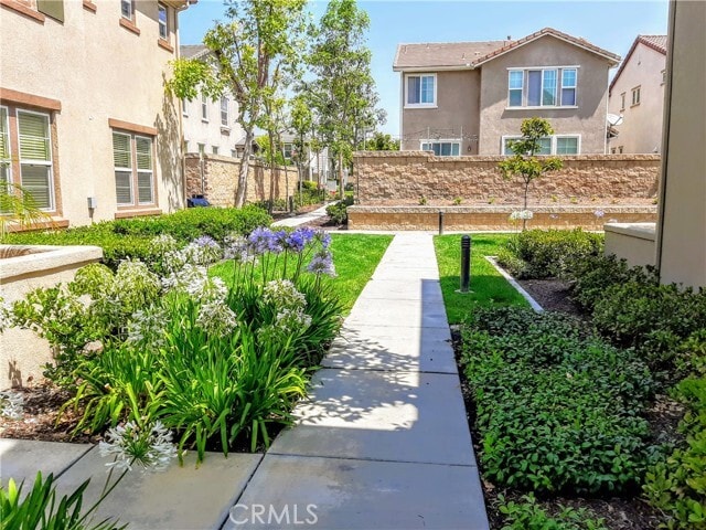 Photo - 6954 Castor St