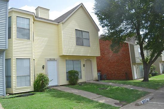 Photo - 9563 Olde Towne Row Townhome