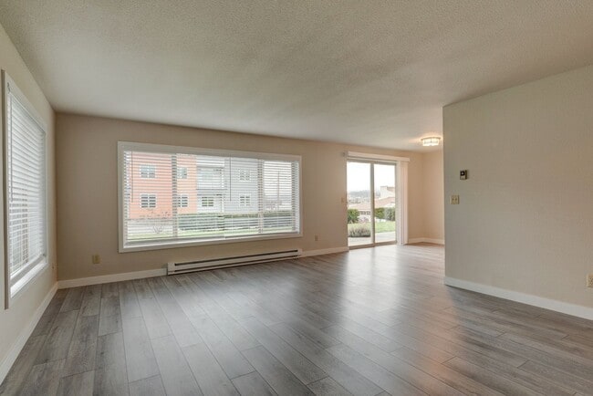 Photo - 1080 SE City Beach St Unit #102