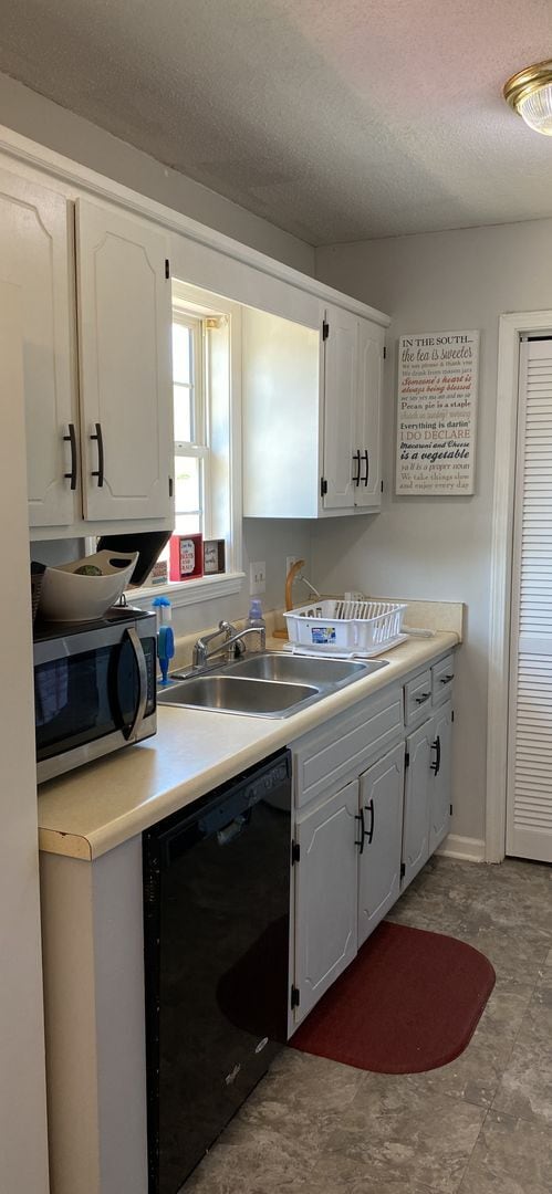 Photo - 416 Woodale Dr