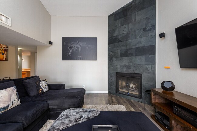 Photo - 2041 N 87th Way Unidad ID1255477P