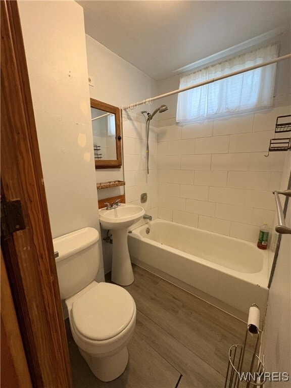 Photo - 497 Breckenridge St