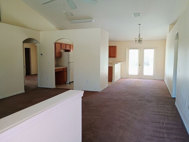 Photo - Very Nice 3-Bedroom, 2-Bath Home in a grea...