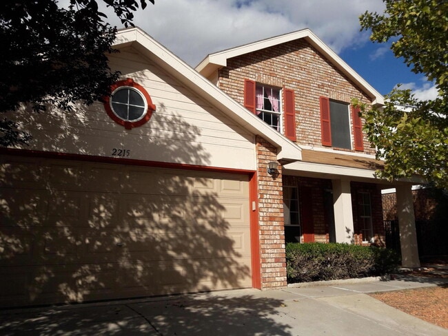 Building Photo - 2215 Sunstone Dr NW Rental