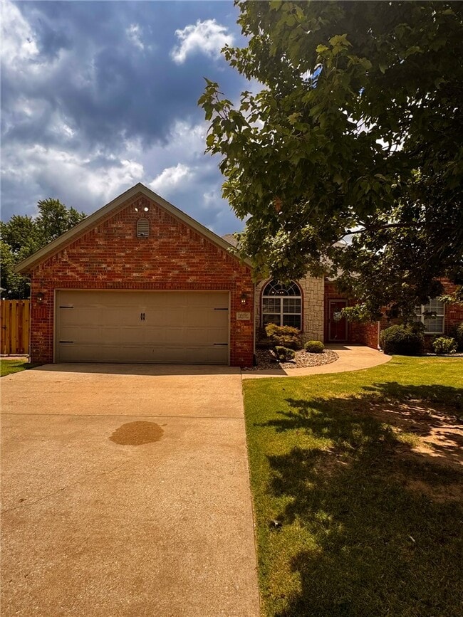 Photo - 6108 S 39th Pl