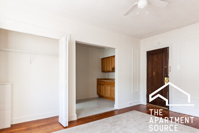 Photo - 4531 N Ashland Ave Unit 205