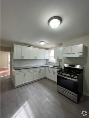 Building Photo - 701 Grove St Unit 2 Rental