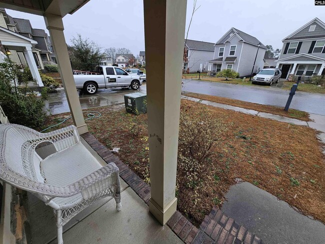 Photo - 940 Yarrow Ln