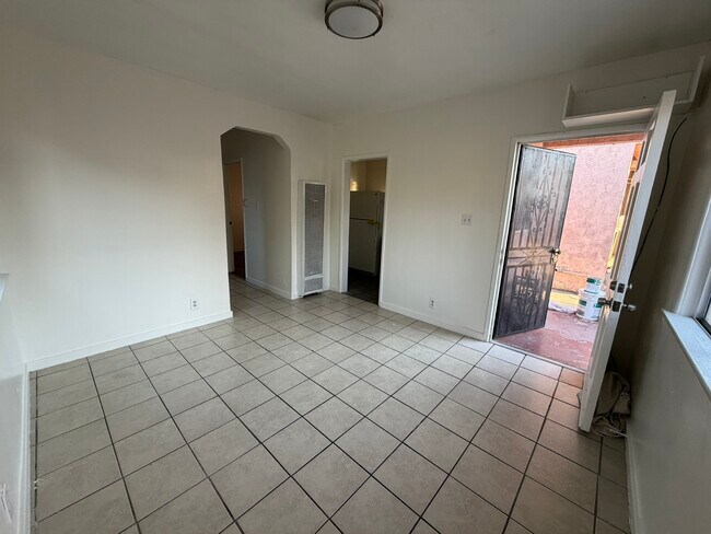 Photo - 2042 Martin Luther King Jr Ave Unit 4