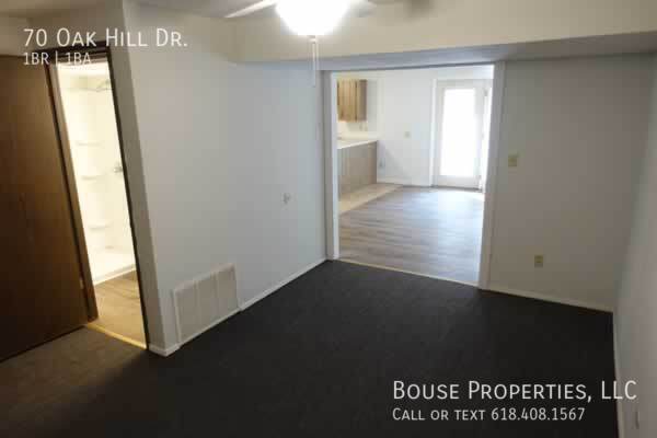 Photo - 70 Oak Hill Dr