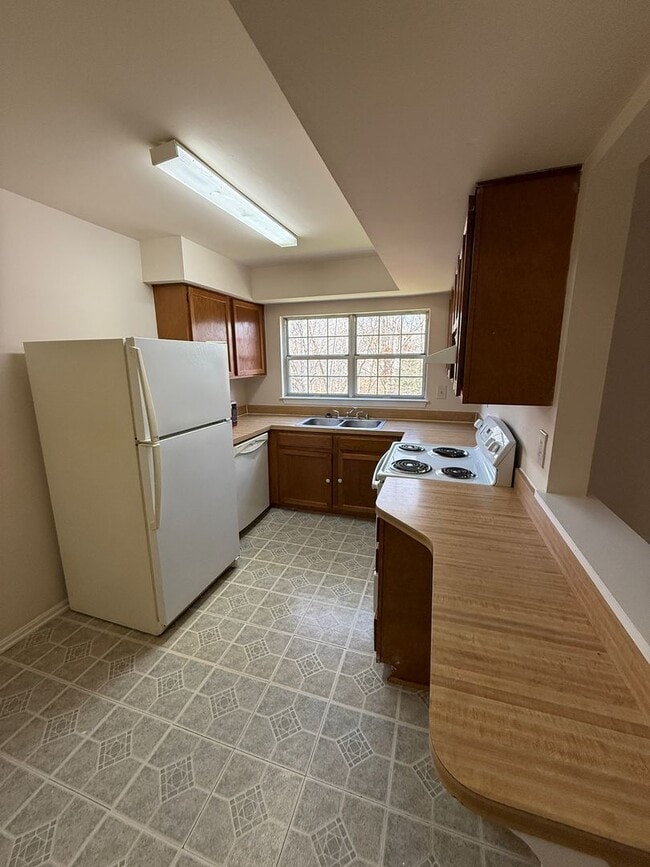 Photo - 12276 Stevenson Ct