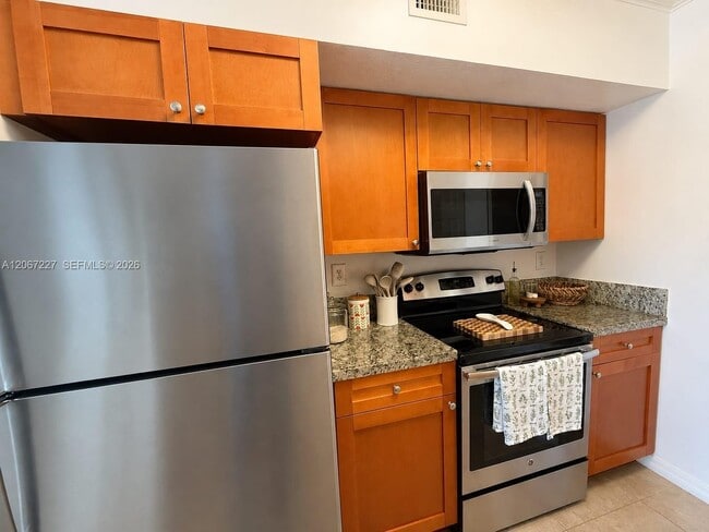 Photo - 131 SW 117th Ave Unidad 8205