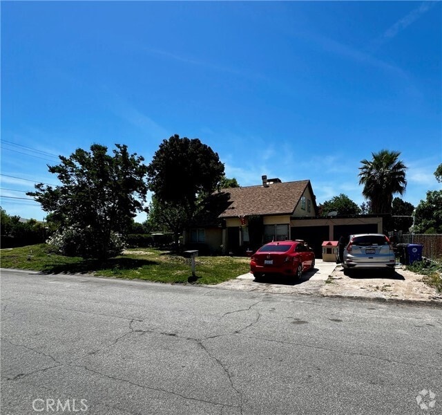 Building Photo - 1744 Capri Ave Rental