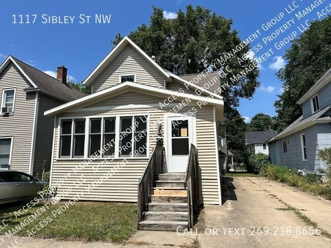 Building Photo - 1117 Sibley St NW Rental