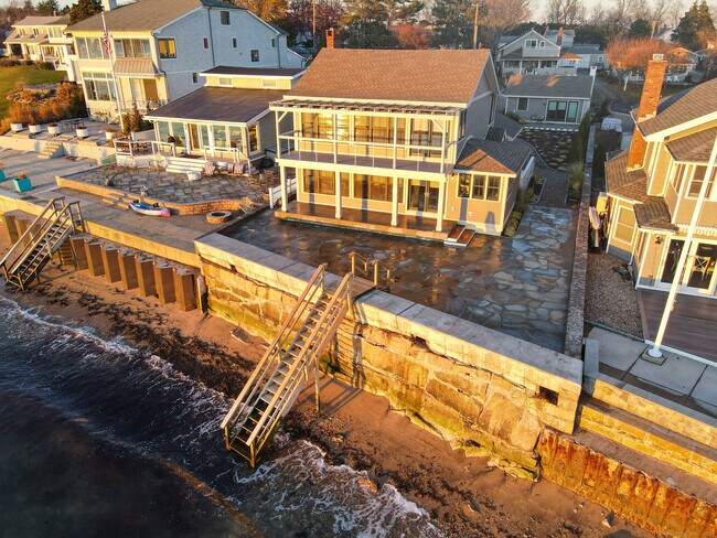29 Sagamore Cove Rd