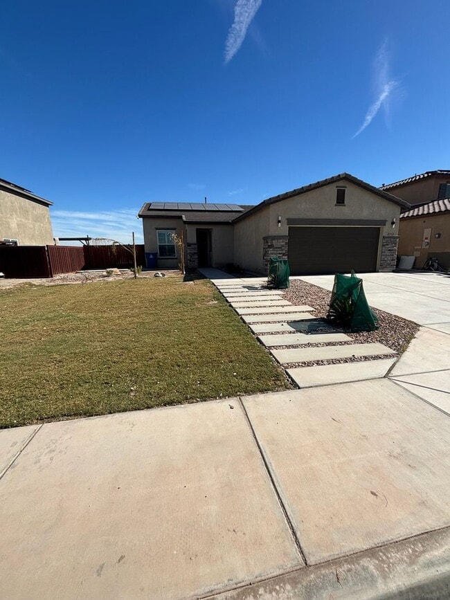 Photo - Beautiful New 4-Bedroom Home for Rent – Mo...