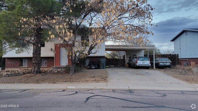 Building Photo - 4831 Camino Del Norte Rental