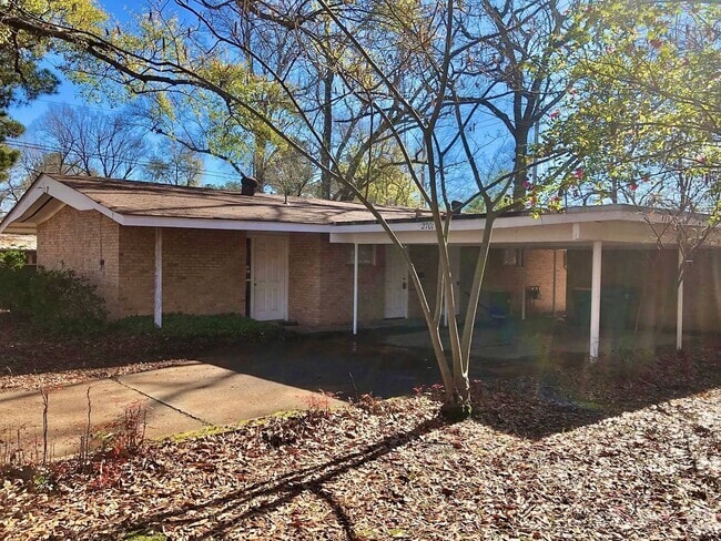 Building Photo - 2701 Stillwell Dr Rental