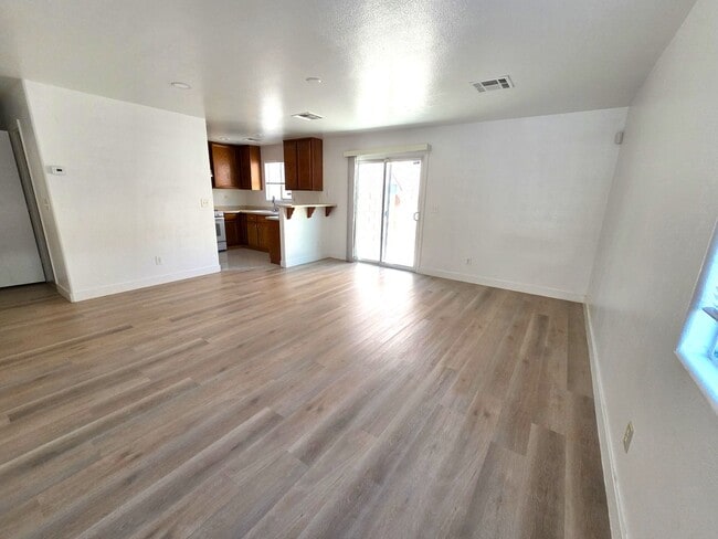 Photo - 5034 W Aesop Ave
