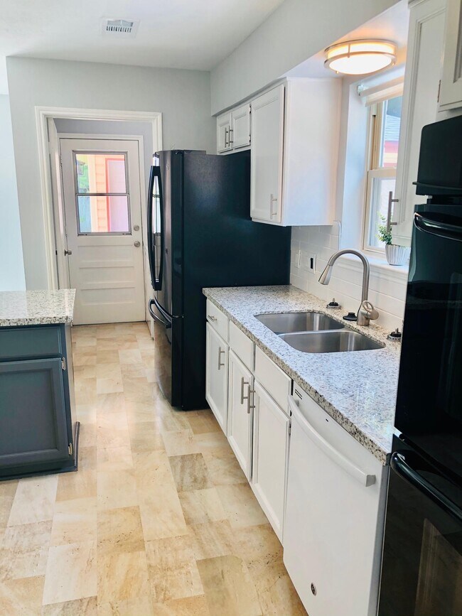 Photo - 29021 Cherrywood Ln