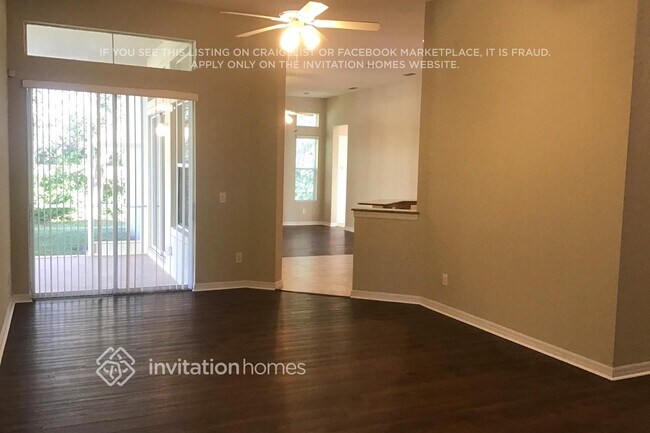 Photo - 3711 65th Ave E