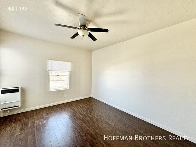 1318 S Pacific Ave Unit 11