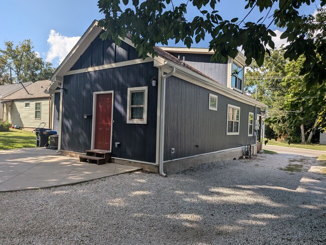 Photo - 308 W Worley St Unit 200