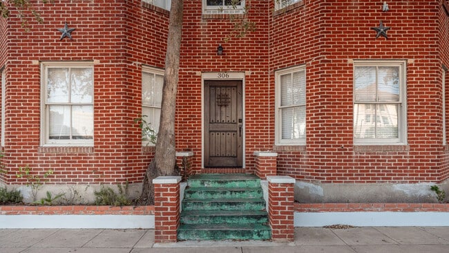 Photo - 304 Power St Apartamento Unidad ID1268423P