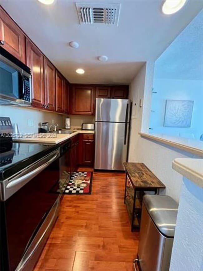 Photo - 770 Claughton Island Dr Unit 770 Claughton Island Dr # 1908