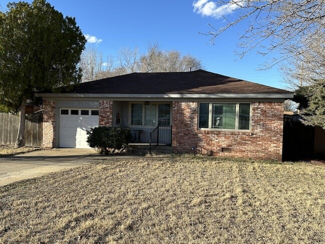 Photo - 2908 Jewell Dr