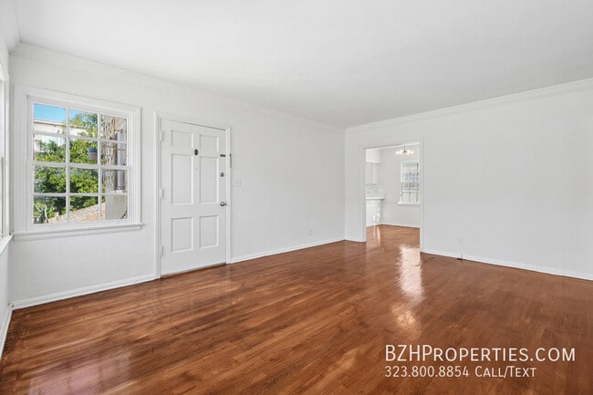 Photo - 1047 S Holt Ave