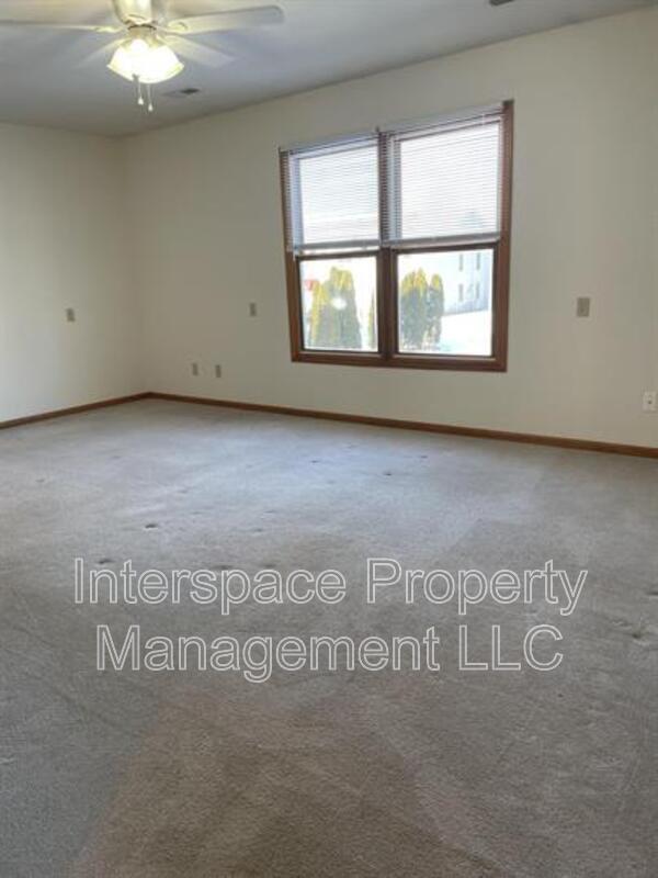 Photo - 160 Liberty Ln