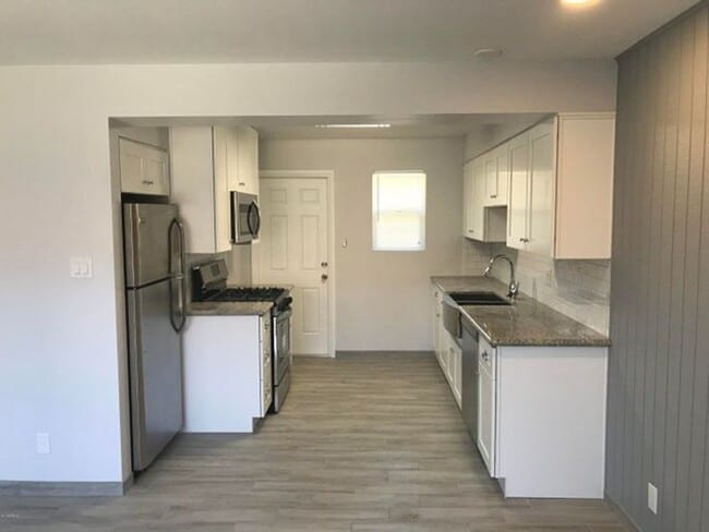Building Photo - 1 bed 1 bath unit in Tempe Rental