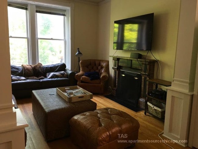 Photo - 1043 W Webster Ave Condo Unit 2F