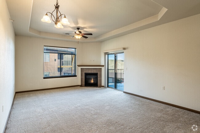 2BR, 2BA - Scott - 1,117SF - Living Room