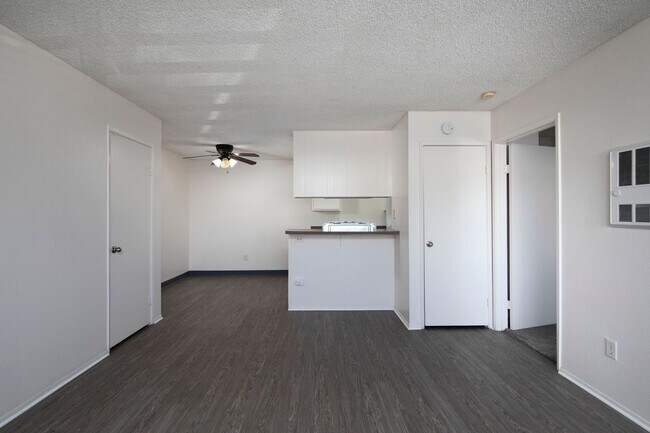 Olive Avenue Apartments