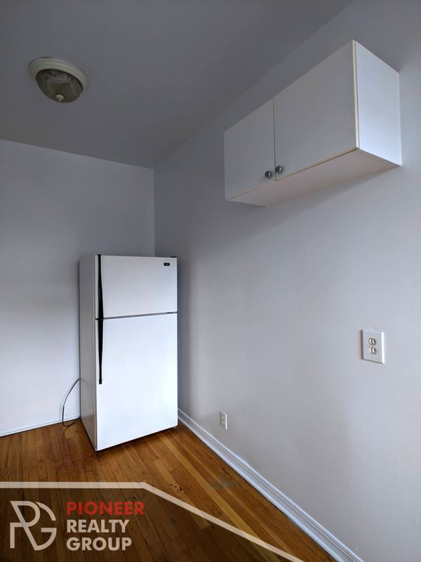 3000 N Whipple St Unit 3042-2