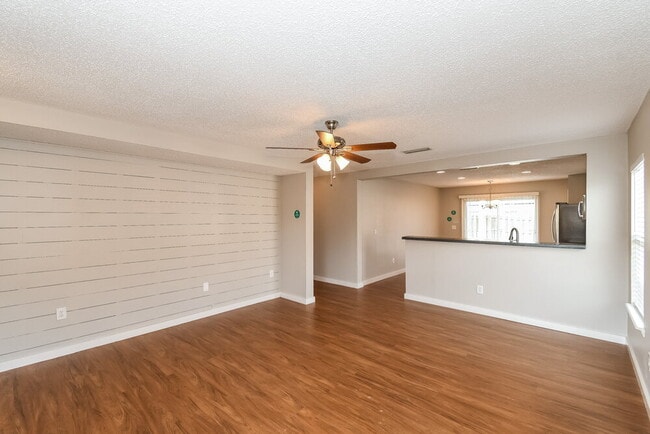 Photo - 1181 Summer Bluff Rd