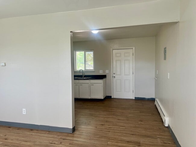 Photo - 2Bedroom 1Bathroom Top Floor Corner Unit in Westminster Unit 7115