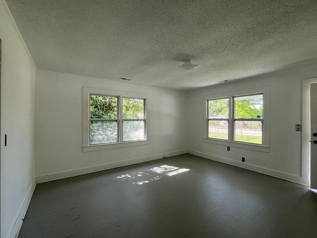 Photo - Close to everything!